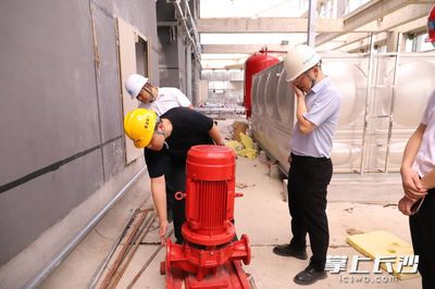 長(zhǎng)沙市建設(shè)工程質(zhì)量安全監(jiān)督站強(qiáng)化施工管理 筑牢質(zhì)量安全防線(xiàn)